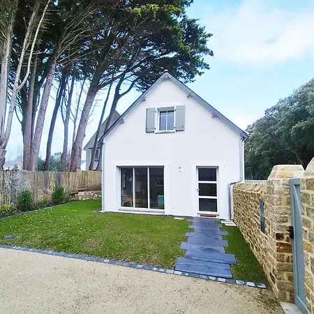 La Grange De Ker Hou Vila